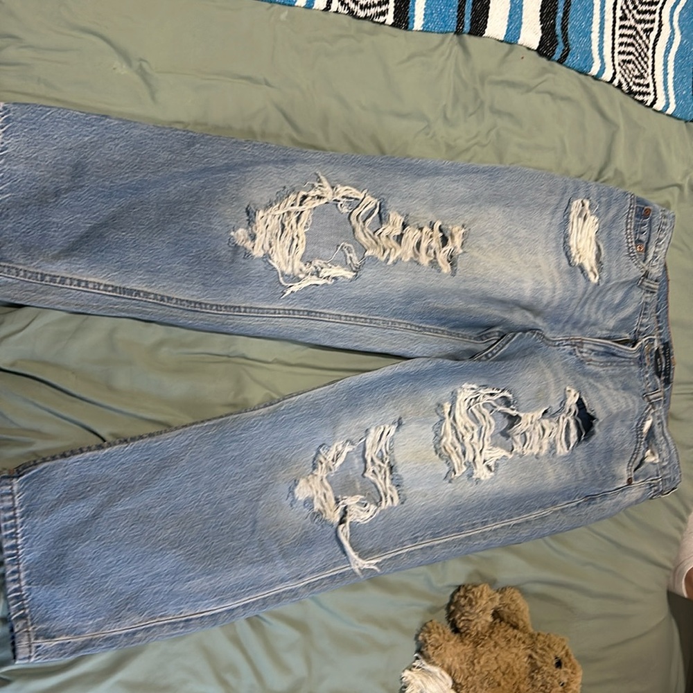 Aeropostale jeans, medium wash, cute rips